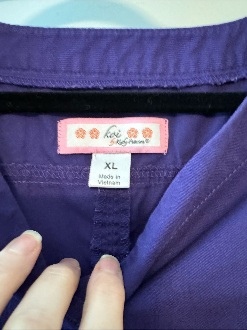 Koi women’s Purple scrub top - Picture 10 of 11